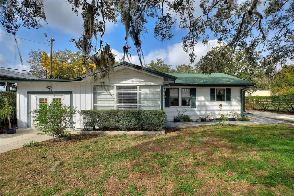 101 Sharewood Drive Valrico FL 33594