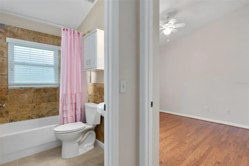 614 Canary Island Court Orlando FL 32828