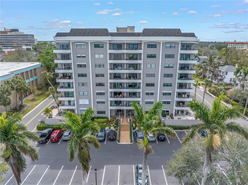 1400 1st Avenue W Bradenton FL 34205