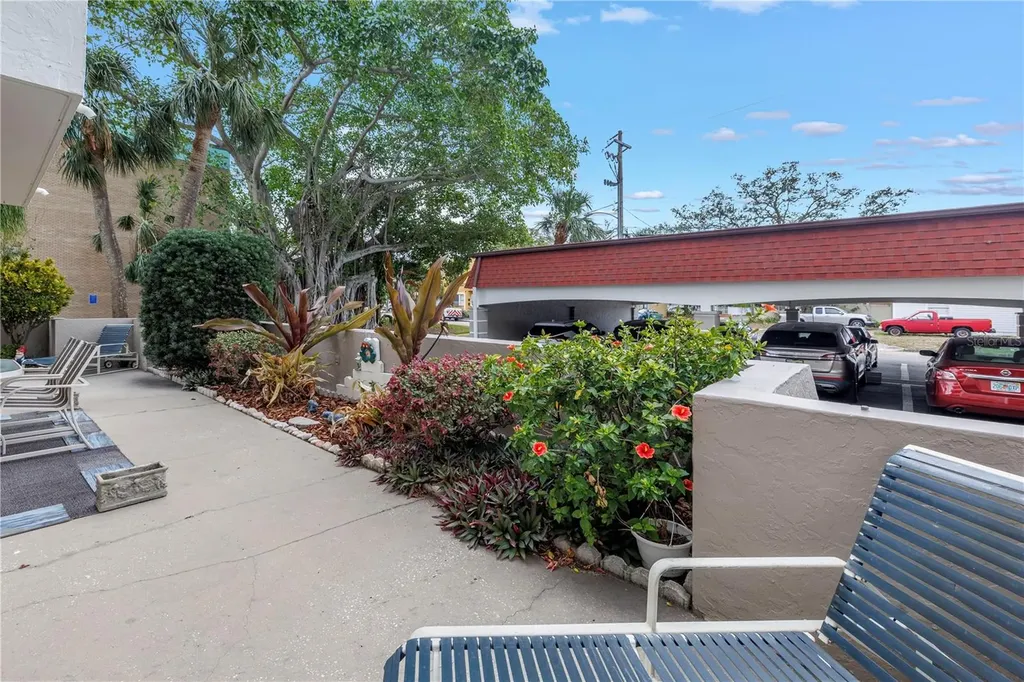 1400 1st Avenue W Bradenton FL 34205