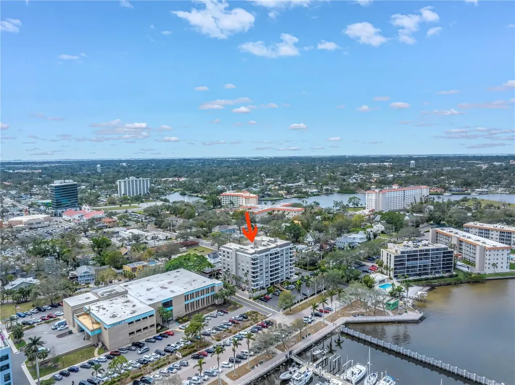 1400 1st Avenue W Bradenton FL 34205