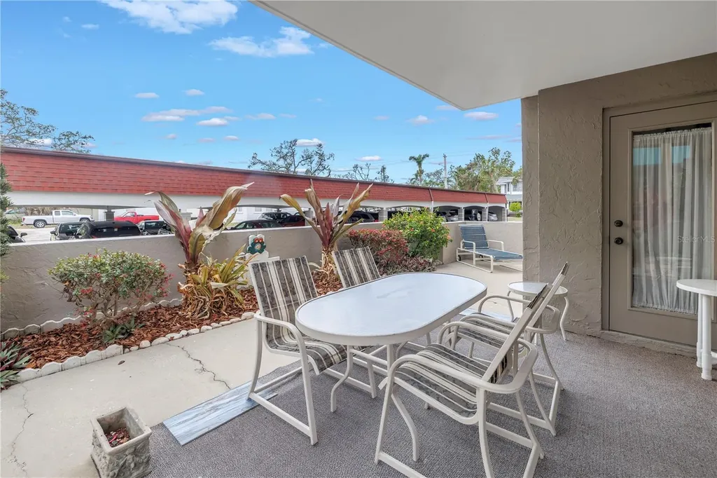 1400 1st Avenue W Bradenton FL 34205
