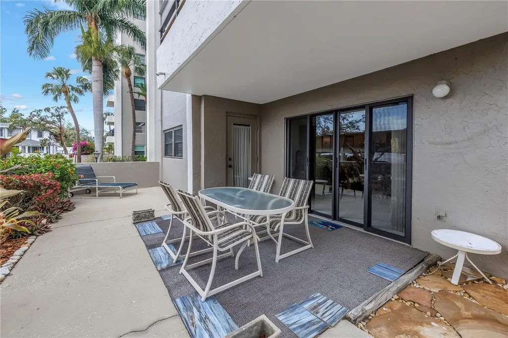 1400 1st Avenue W Bradenton FL 34205