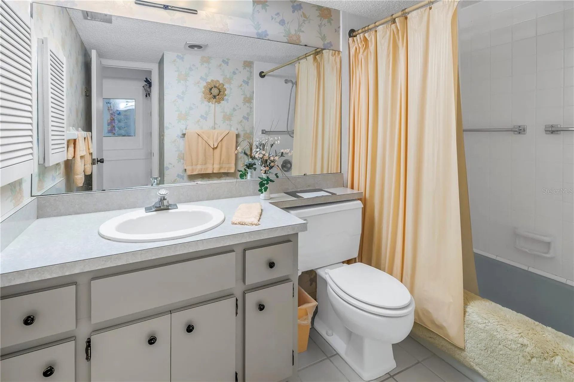 1400 1st Avenue W Bradenton FL 34205