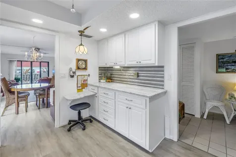 1400 1st Avenue W Bradenton FL 34205