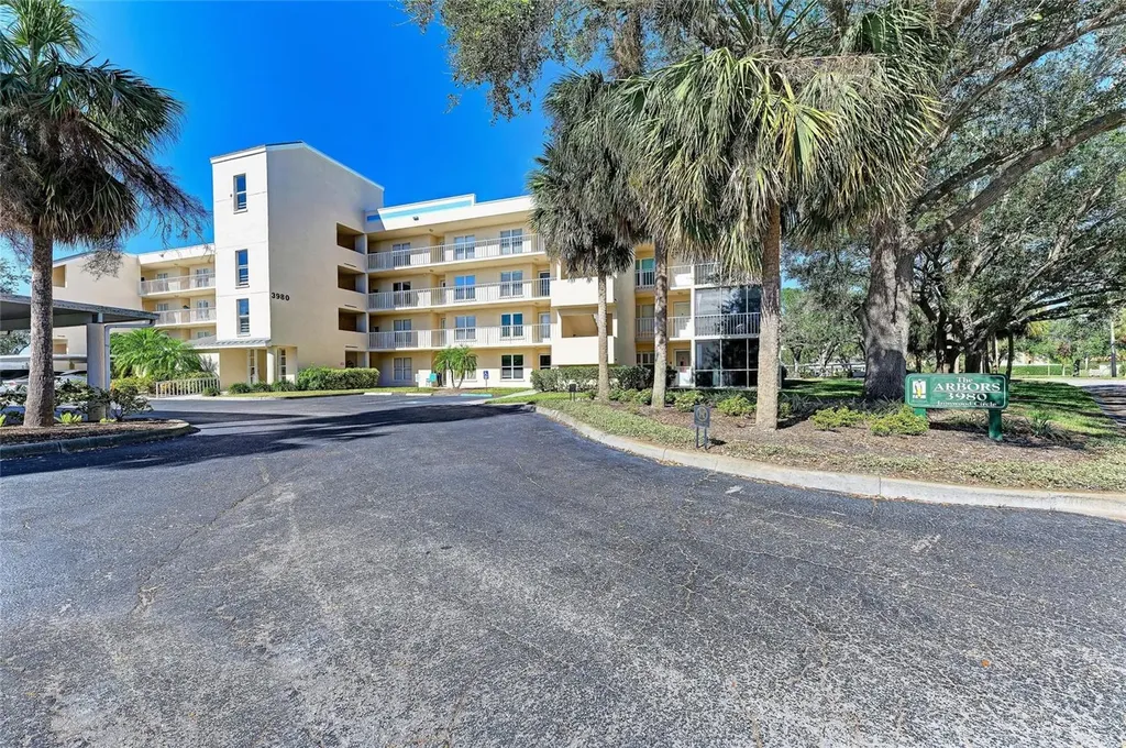 3980 Ironwood Circle Bradenton FL 34209