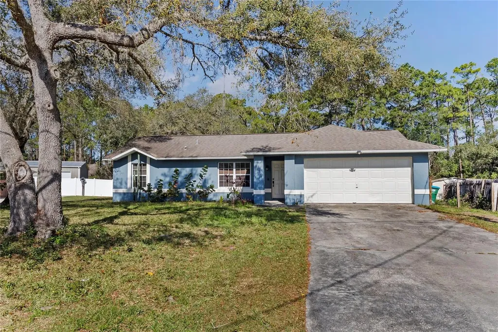 3220 Whitehorse Court Deltona FL 32738