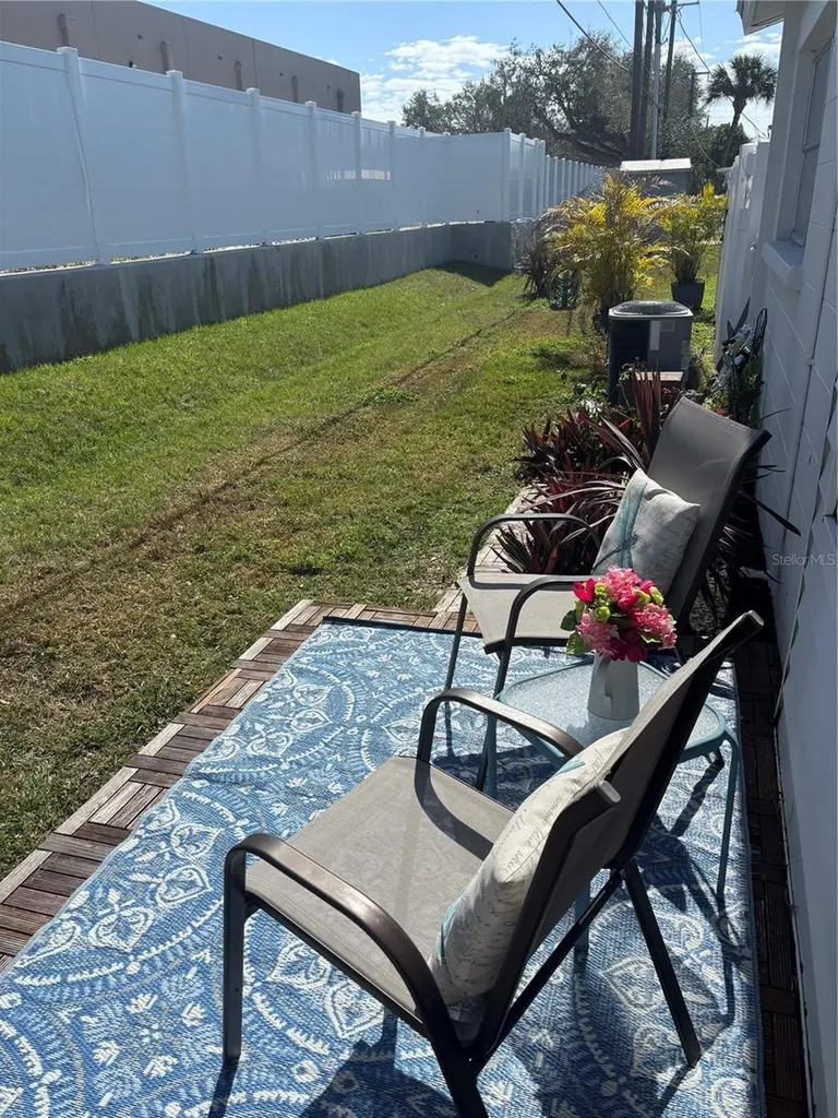 6032 Arlene Way Bradenton FL 34207