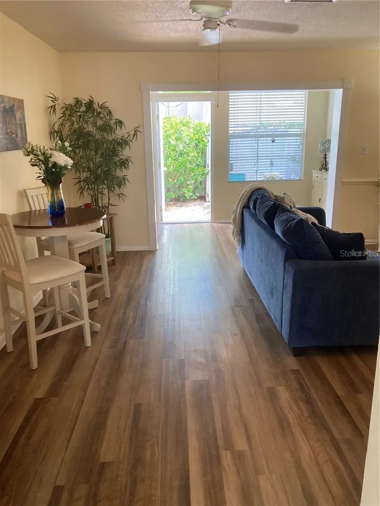 6032 Arlene Way Bradenton FL 34207