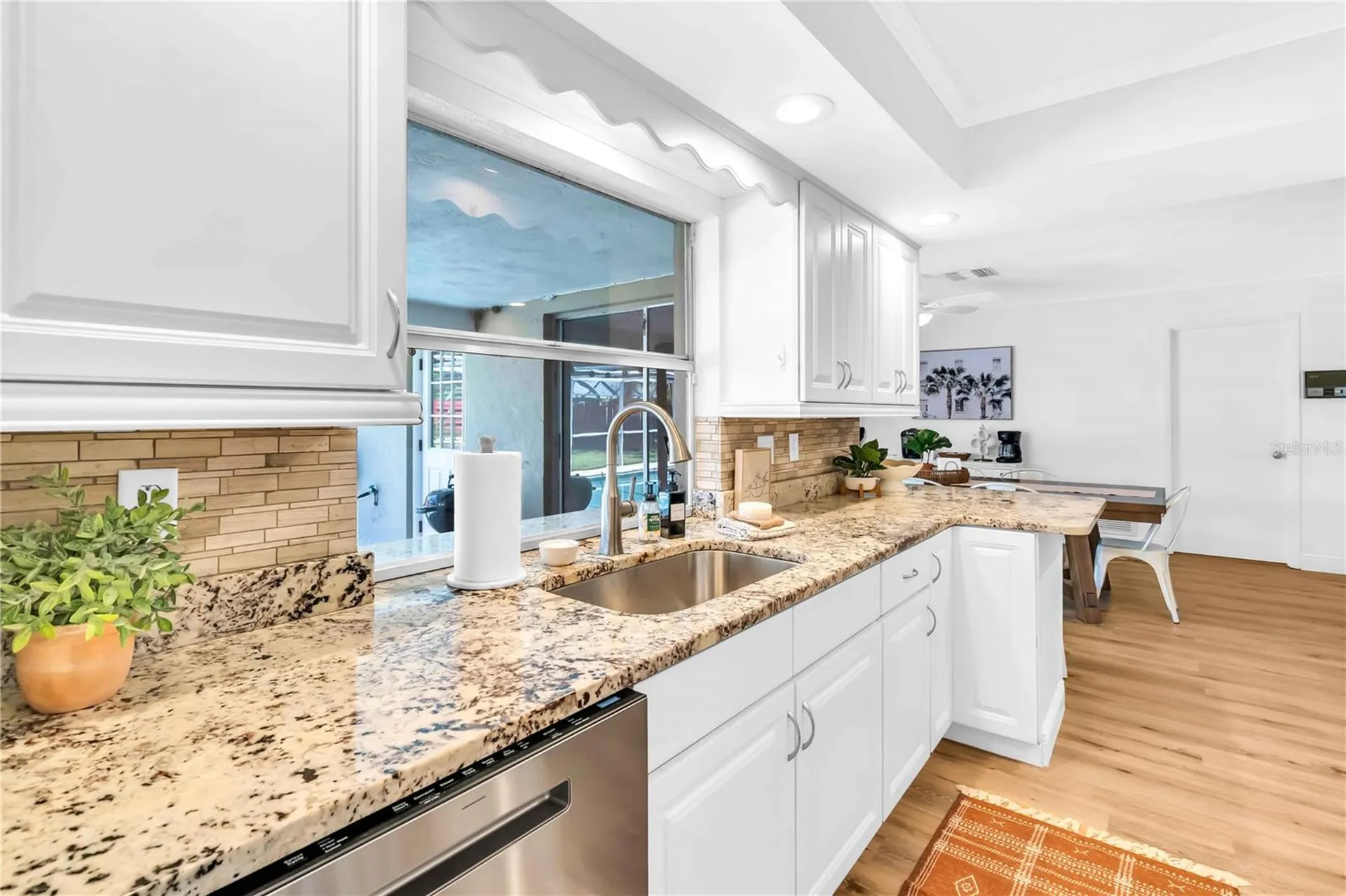 2921 Captiva Drive Sarasota FL 34231