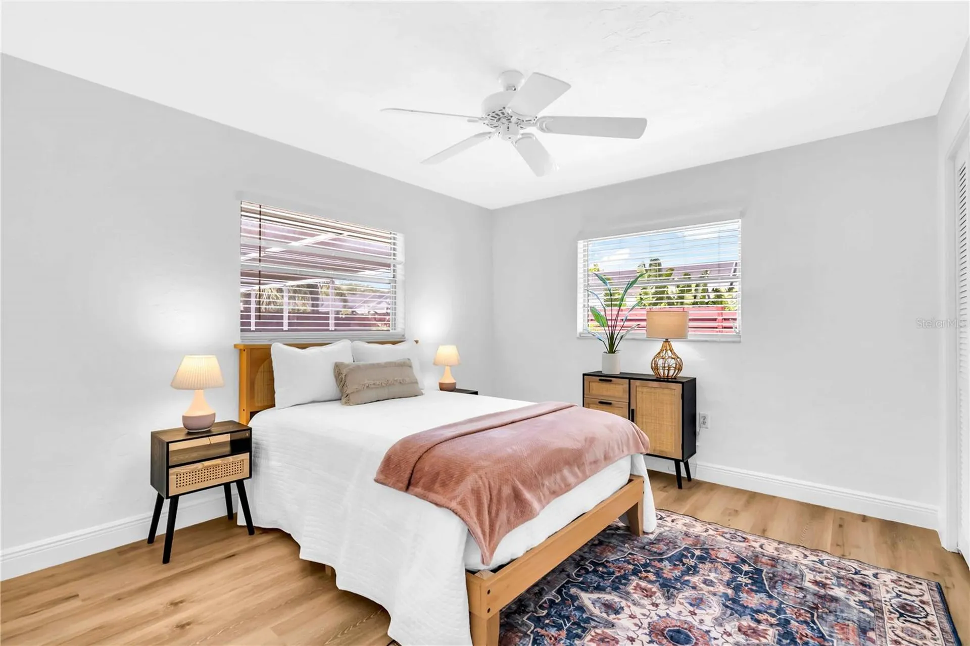 2921 Captiva Drive Sarasota FL 34231