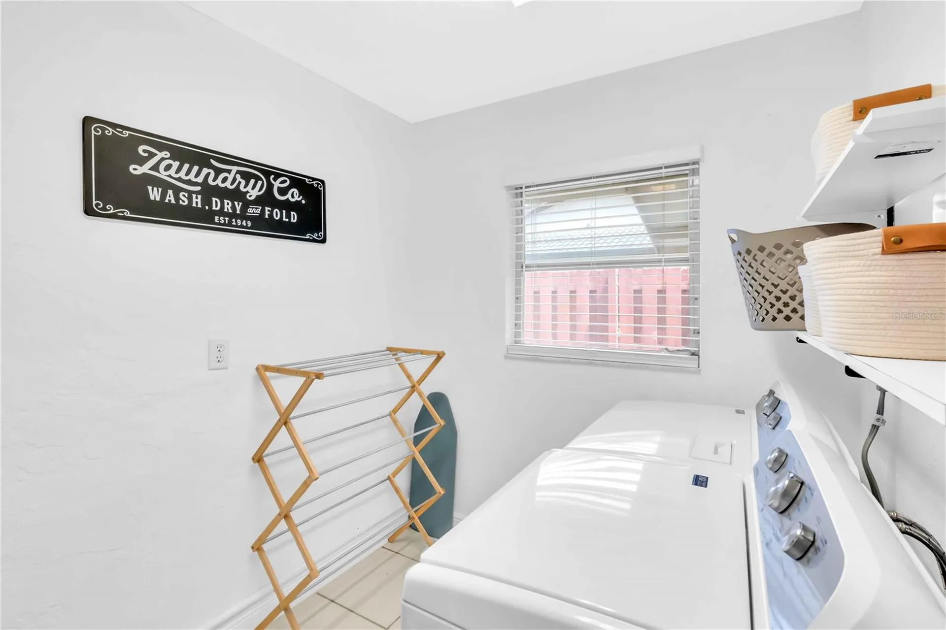 2921 Captiva Drive Sarasota FL 34231