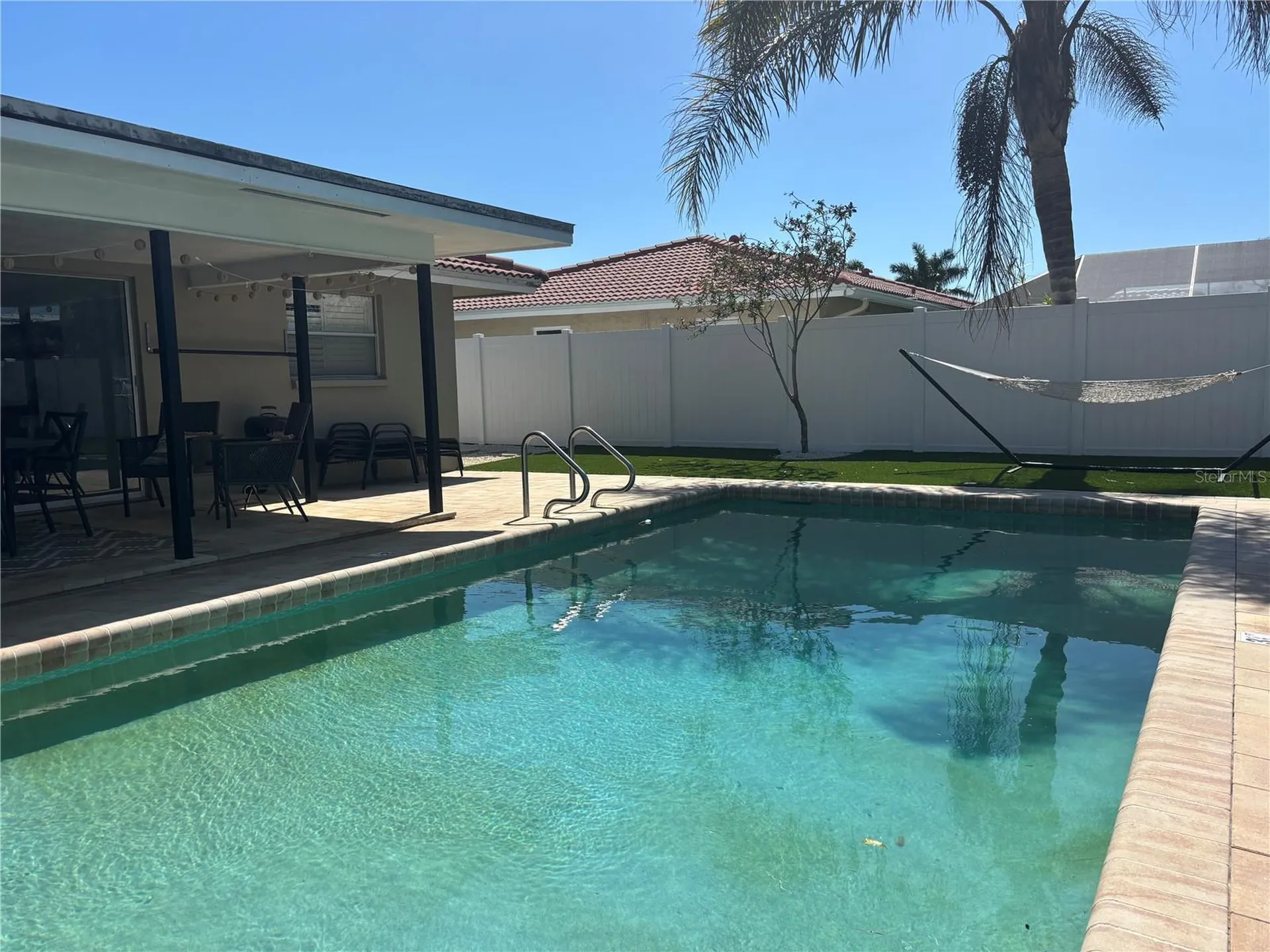 2921 Captiva Drive Sarasota FL 34231