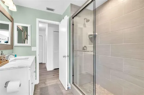 2921 Captiva Drive Sarasota FL 34231