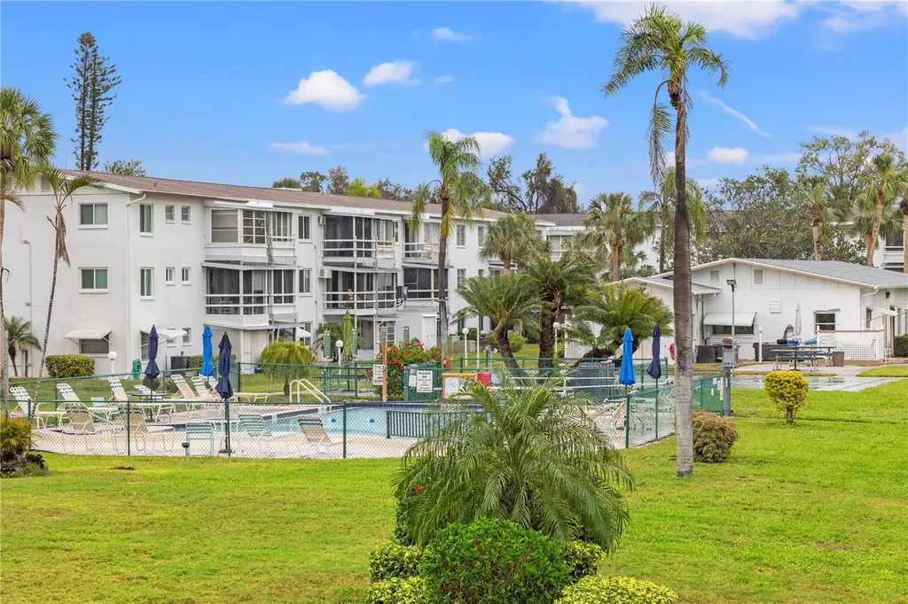 5907 Garden Lane Bradenton FL 34207