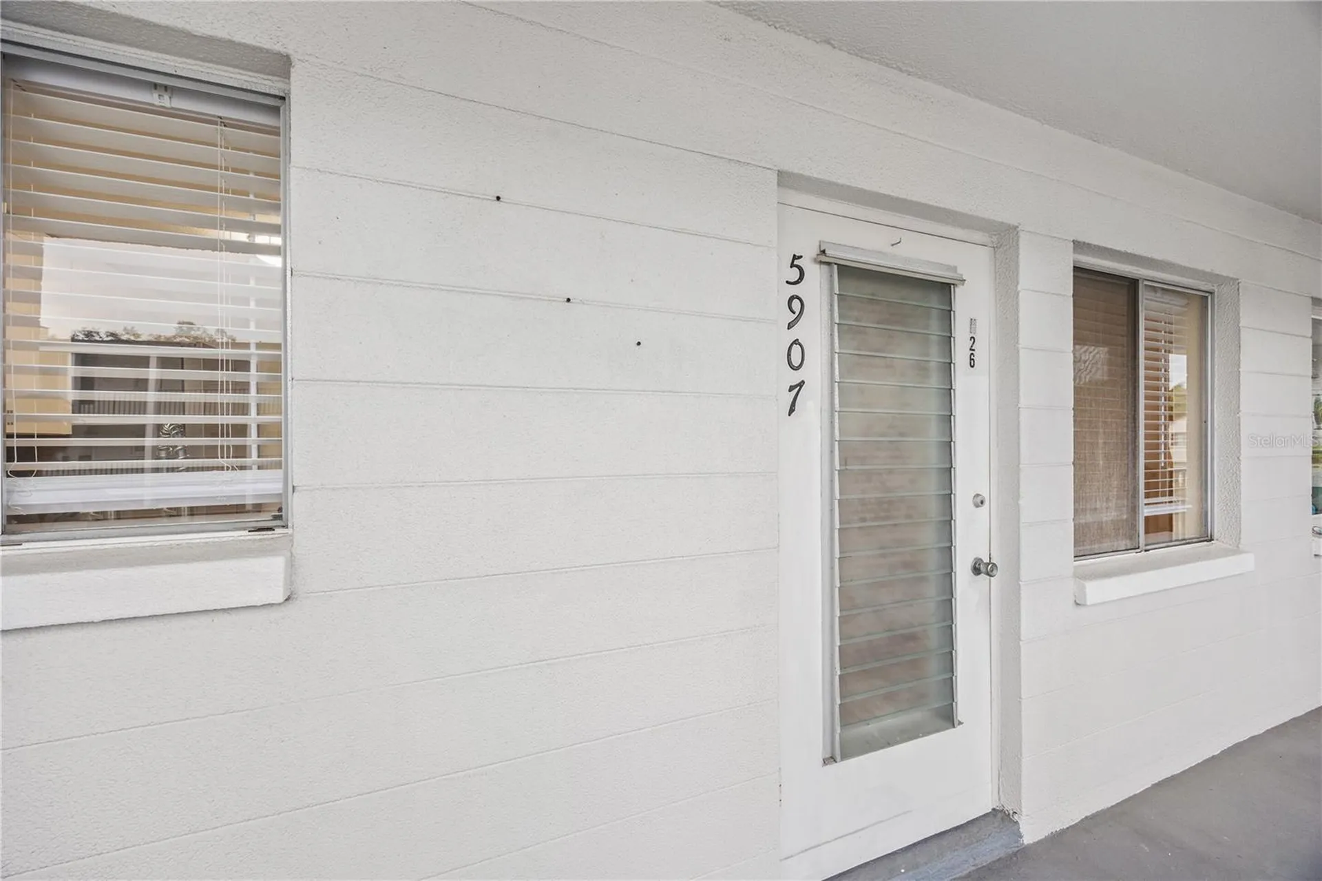 5907 Garden Lane Bradenton FL 34207