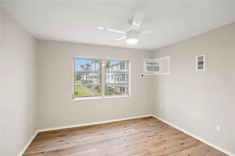 5907 Garden Lane Bradenton FL 34207