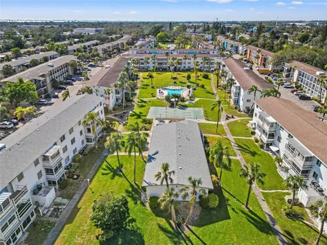 5907 Garden Lane Bradenton FL 34207