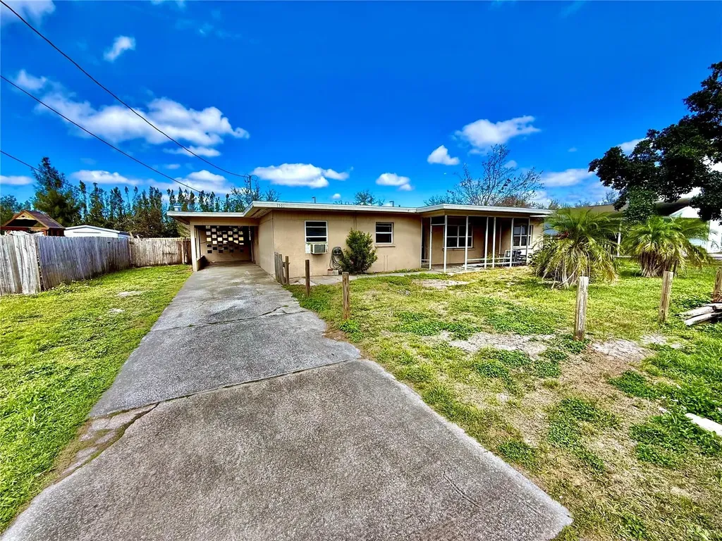 1501 54th Avenue Drive W Bradenton FL 34207