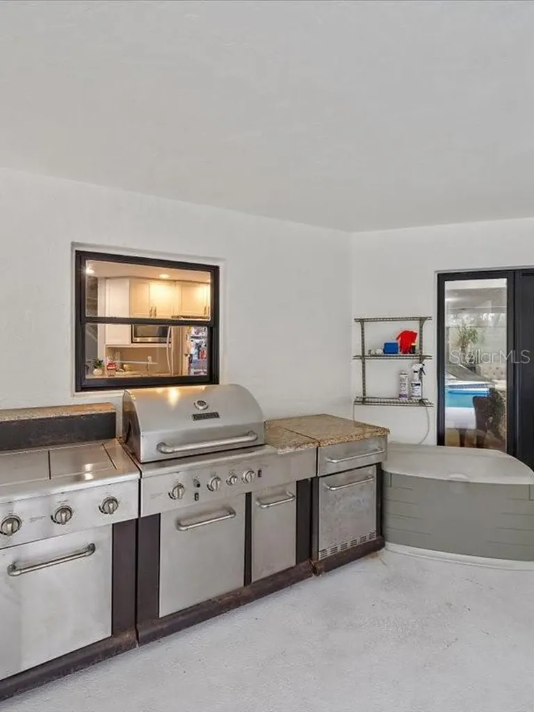 4588 Baycedar Lane Sarasota FL 34241