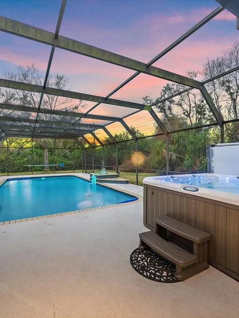 4588 Baycedar Lane Sarasota FL 34241