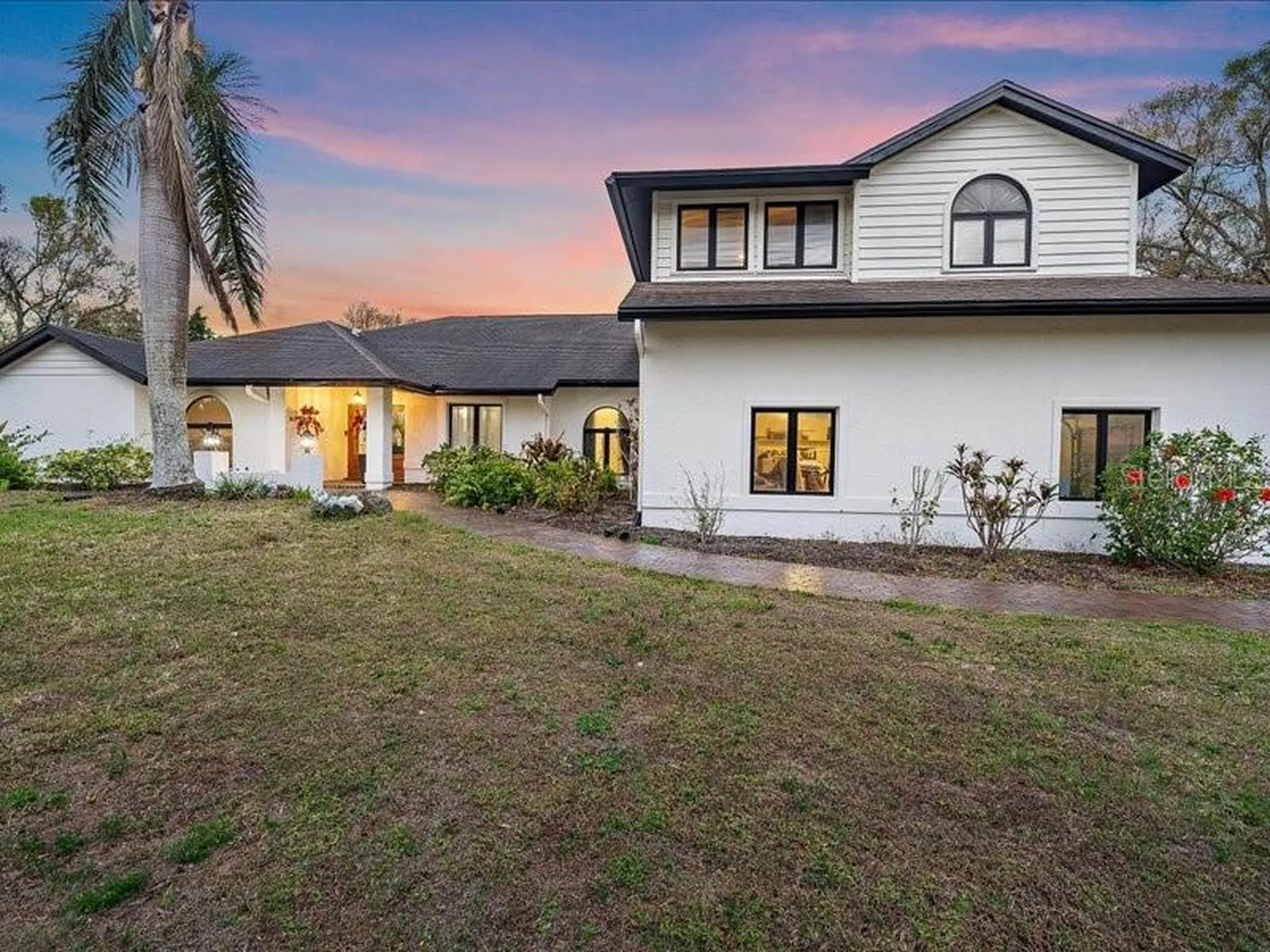 4588 Baycedar Lane Sarasota FL 34241