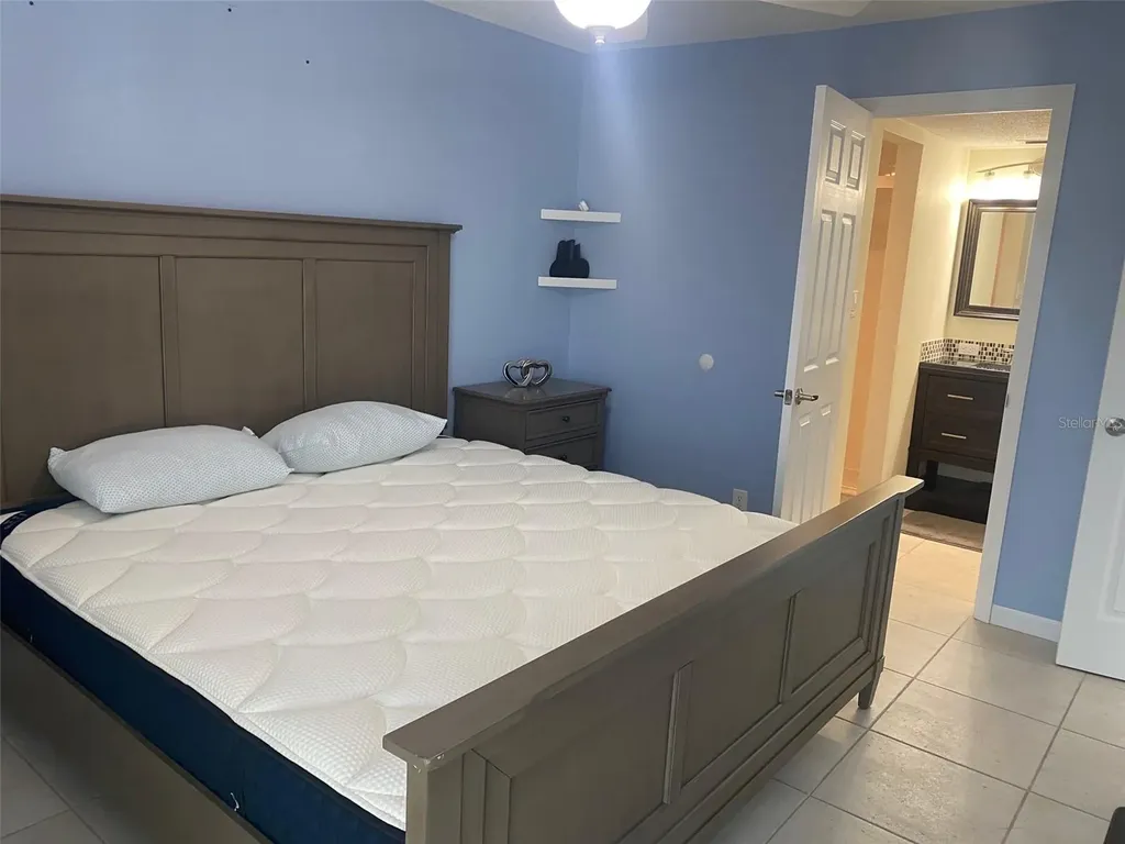 2763 Woodgate Lane Sarasota FL 34231