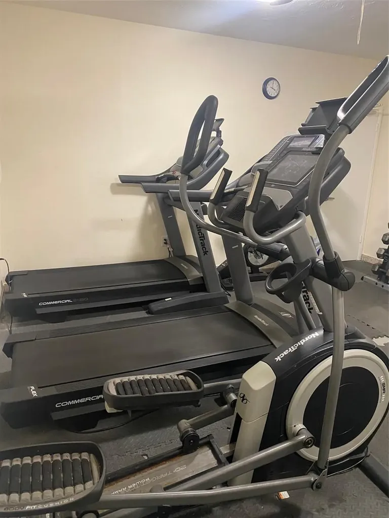 2763 Woodgate Lane Sarasota FL 34231