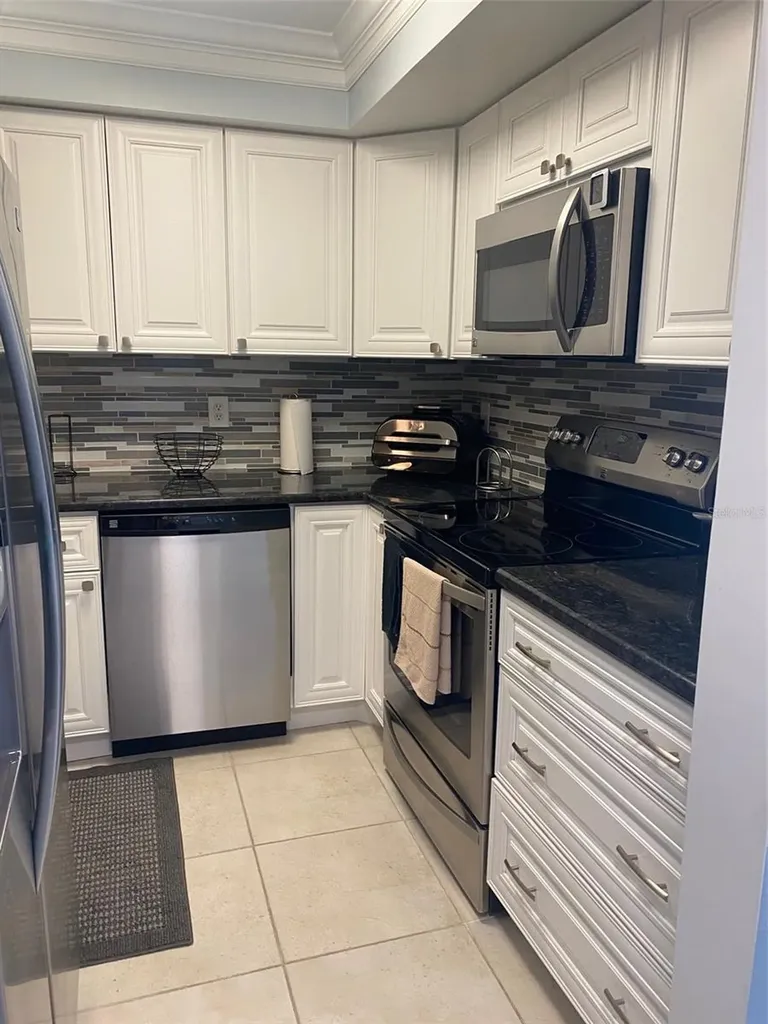 2763 Woodgate Lane Sarasota FL 34231