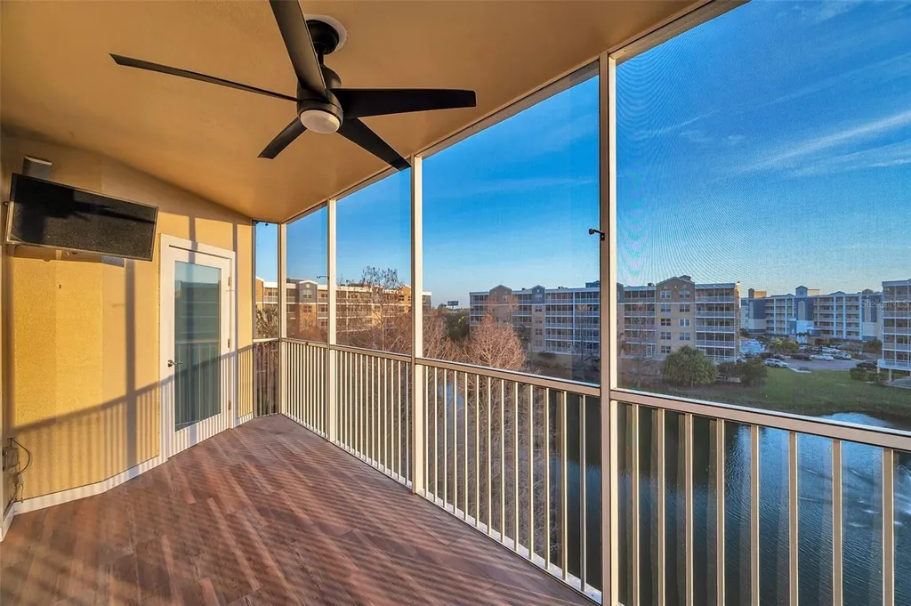960 Starkey Road Largo FL 33771