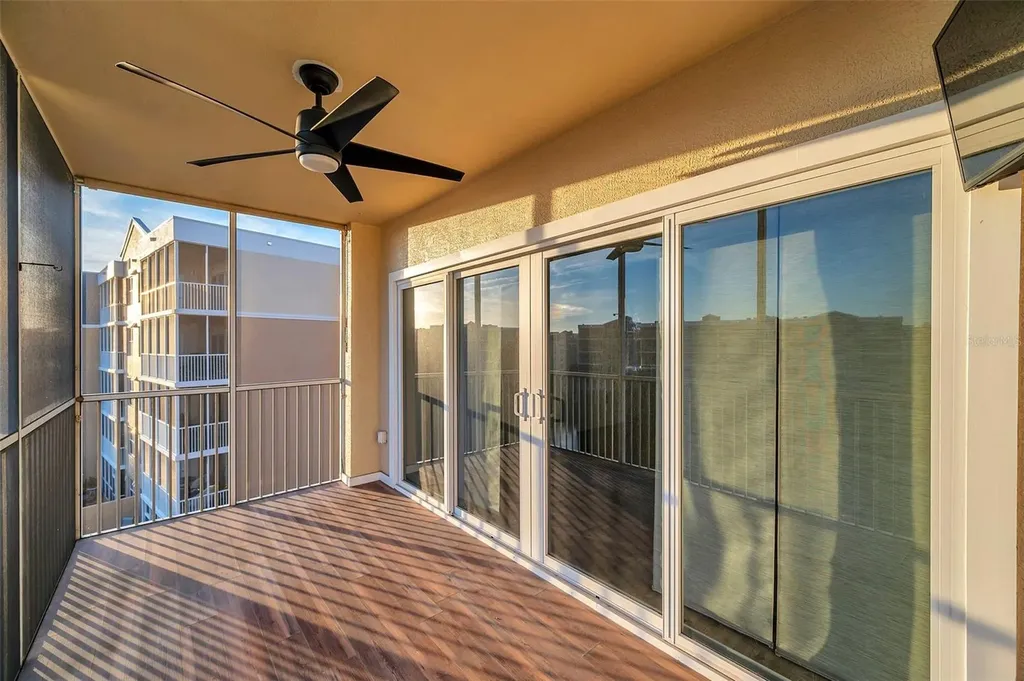 960 Starkey Road Largo FL 33771