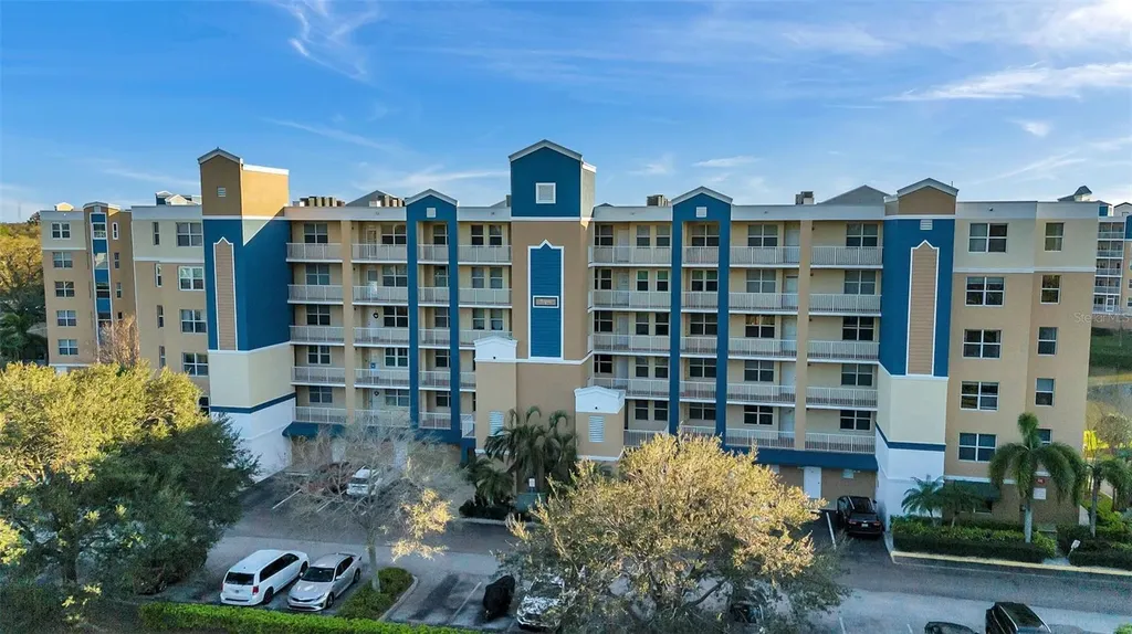960 Starkey Road Largo FL 33771