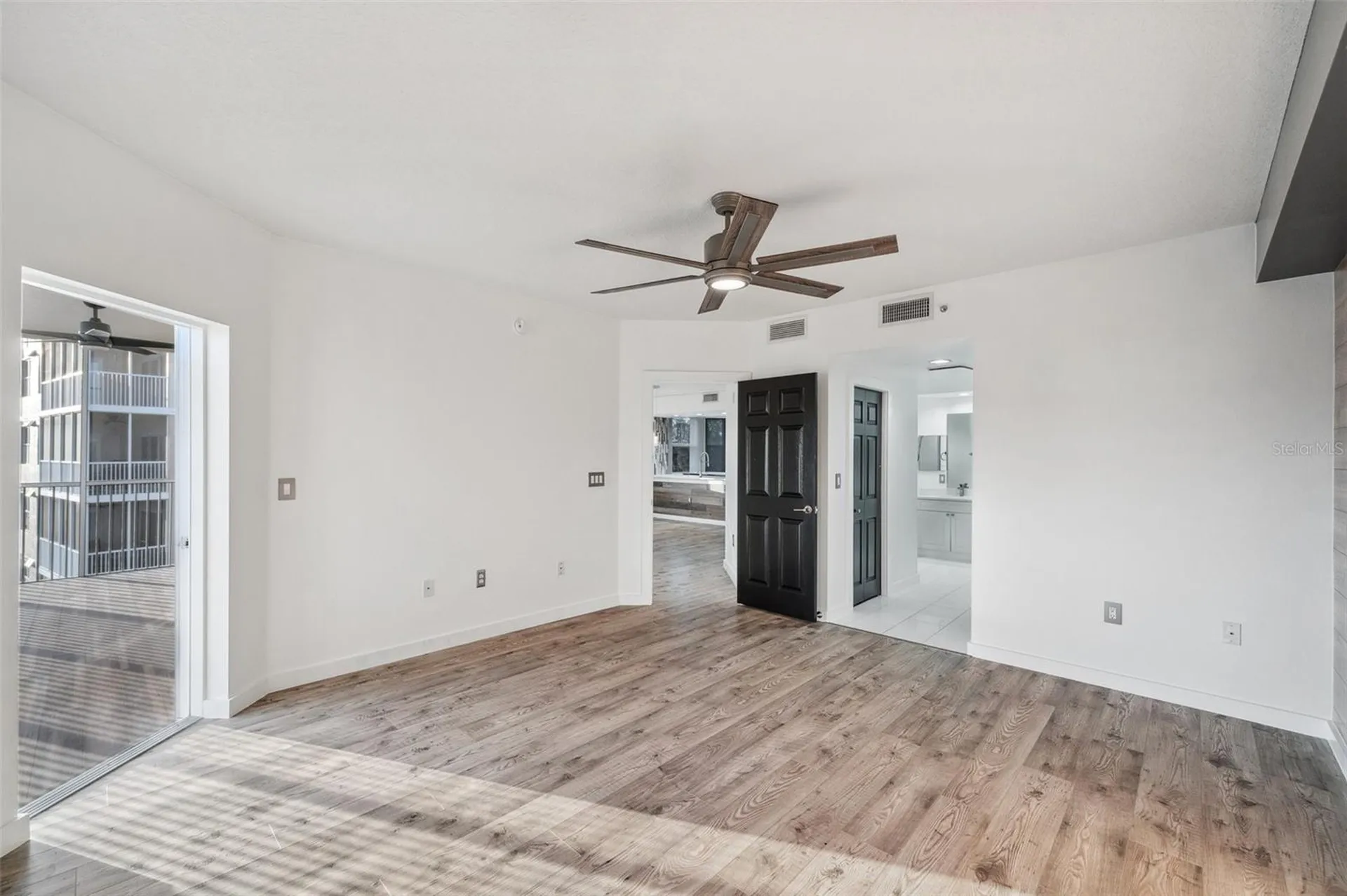 960 Starkey Road Largo FL 33771
