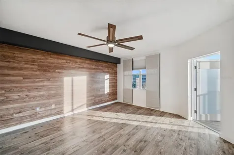 960 Starkey Road Largo FL 33771