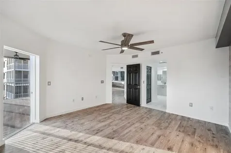 960 Starkey Road Largo FL 33771