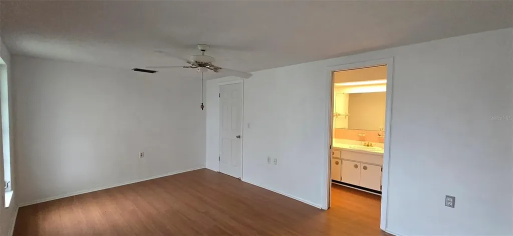 1414 Grand Boulevard Holiday FL 34690