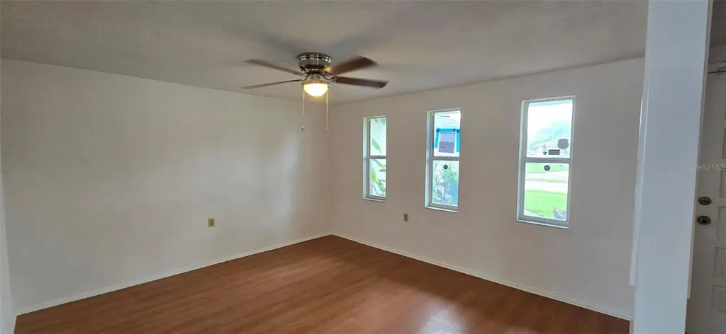 1414 Grand Boulevard Holiday FL 34690