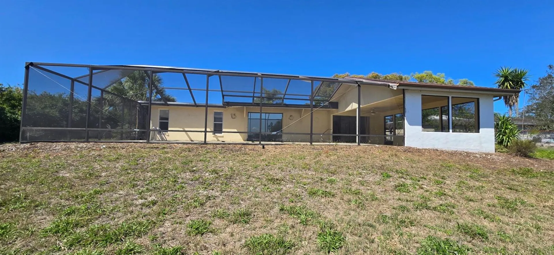 1414 Grand Boulevard Holiday FL 34690