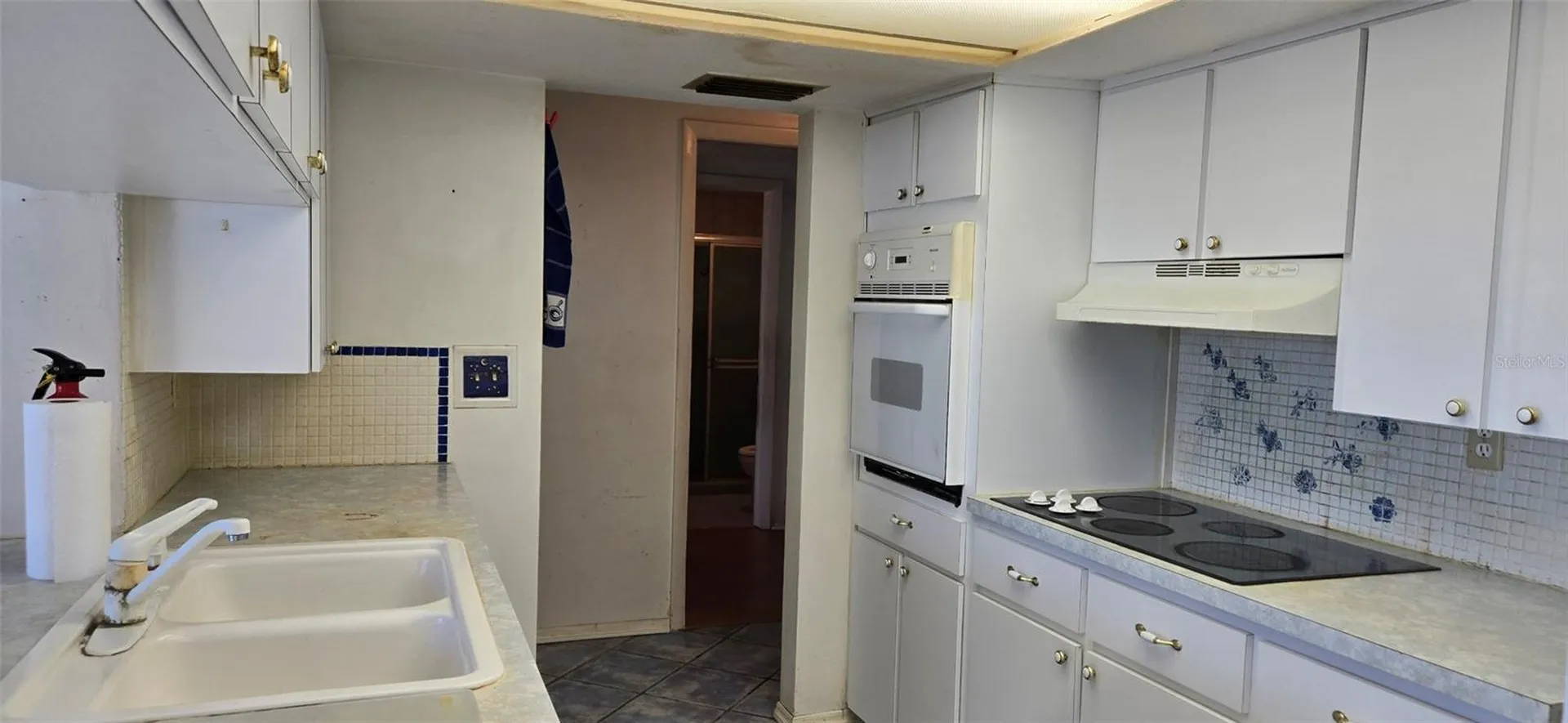 1414 Grand Boulevard Holiday FL 34690