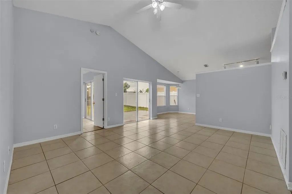 1924 Monkton Road Orlando FL 32837