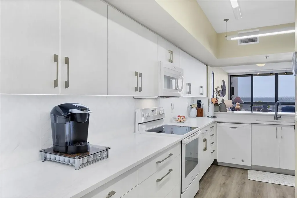 1930 Harbourside Drive Longboat Key FL 34228