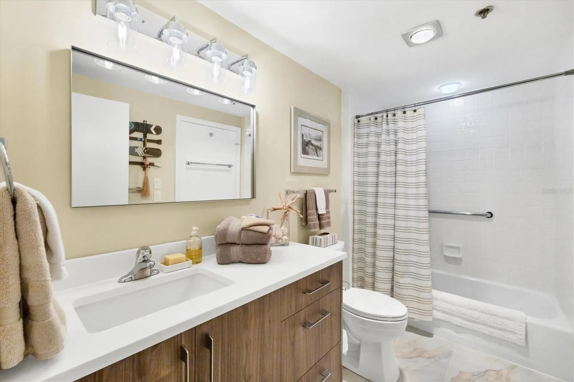 1930 Harbourside Drive Longboat Key FL 34228