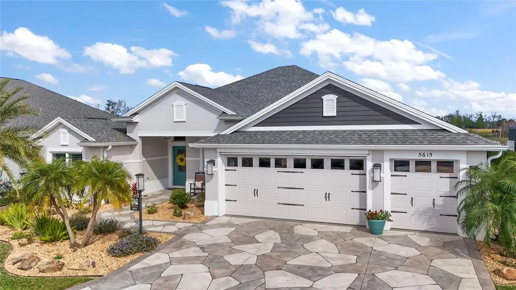 5615 Hawkins Drive The Villages FL 32163