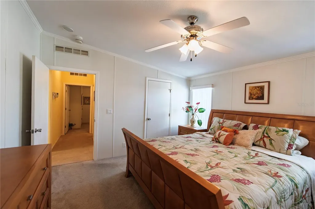 33 Amsterdam Avenue Punta Gorda FL 33950