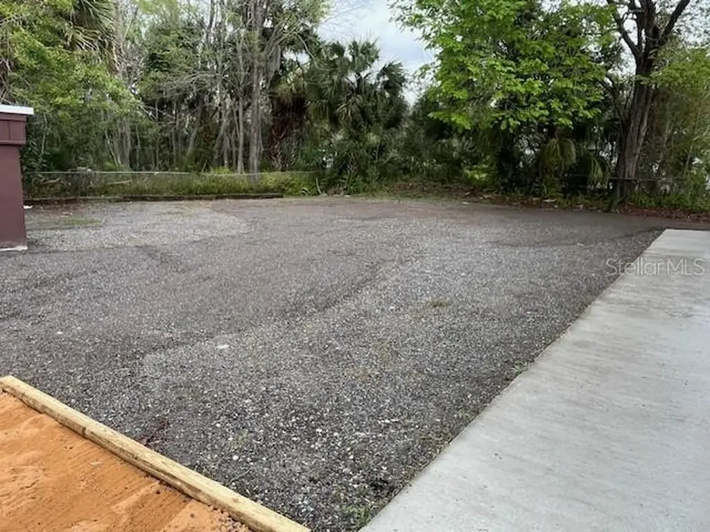 303 N Janice Lane Ormond Beach FL 32174