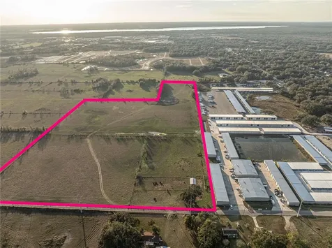 Cr 523 Wildwood FL 34785