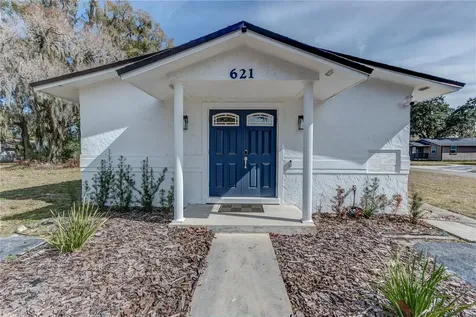 621 S Locust Avenue Sanford FL 32771