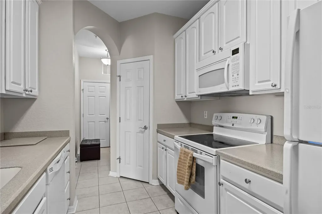 1357 Venezia Court Davenport FL 33896