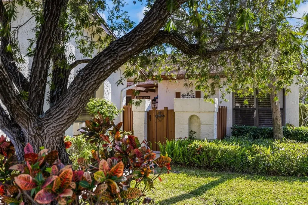 3066 Pelican Place Clearwater FL 33762