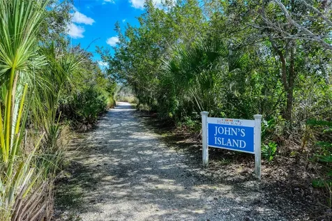 5547 Key West Place Bradenton FL 34203